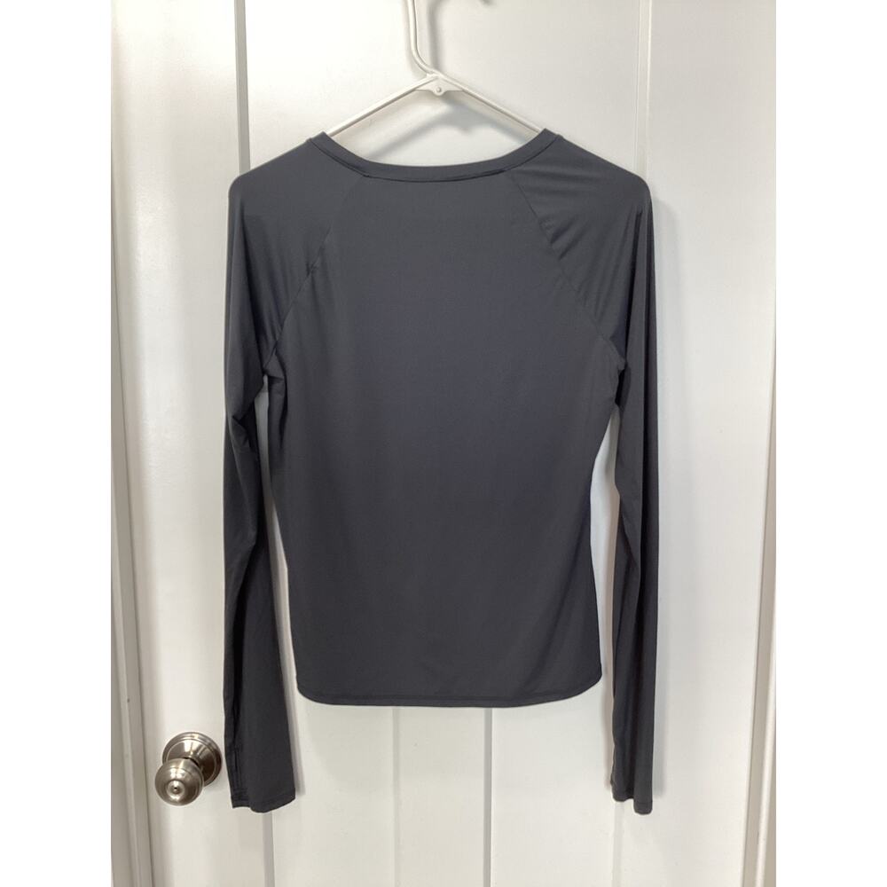Alo Women's Alosoft Finesse Long Sleeve Top Activewear Yoga Athletic Dark Gray - Picture 7 of 10